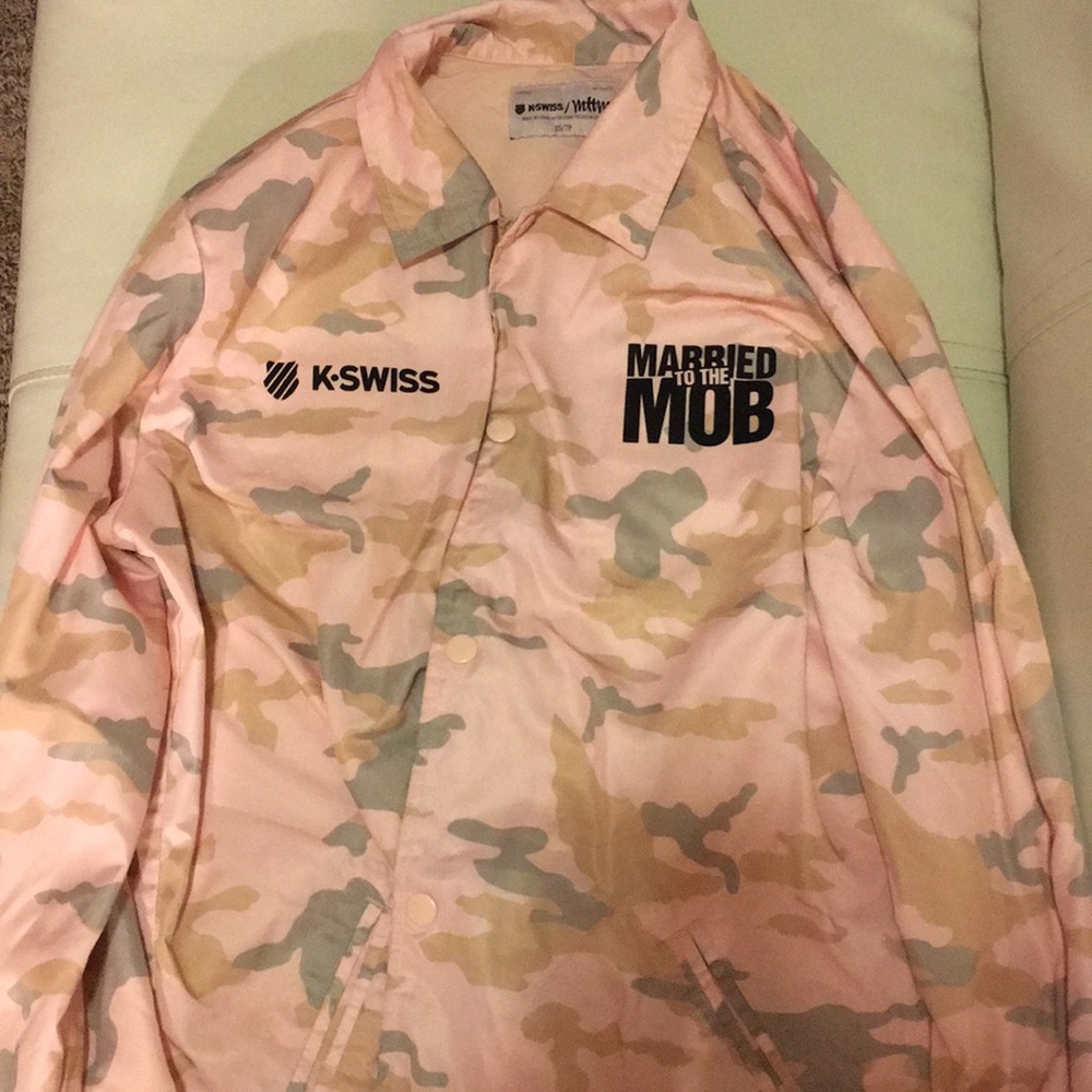 K-SWISS MARRIED TO THE MOB AUTHENTIC WIND BREAKER